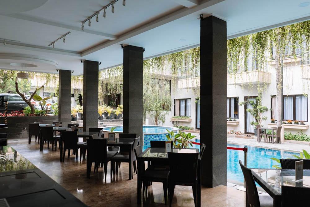 Anugrah Hotel Сукабуми Екстериор снимка
