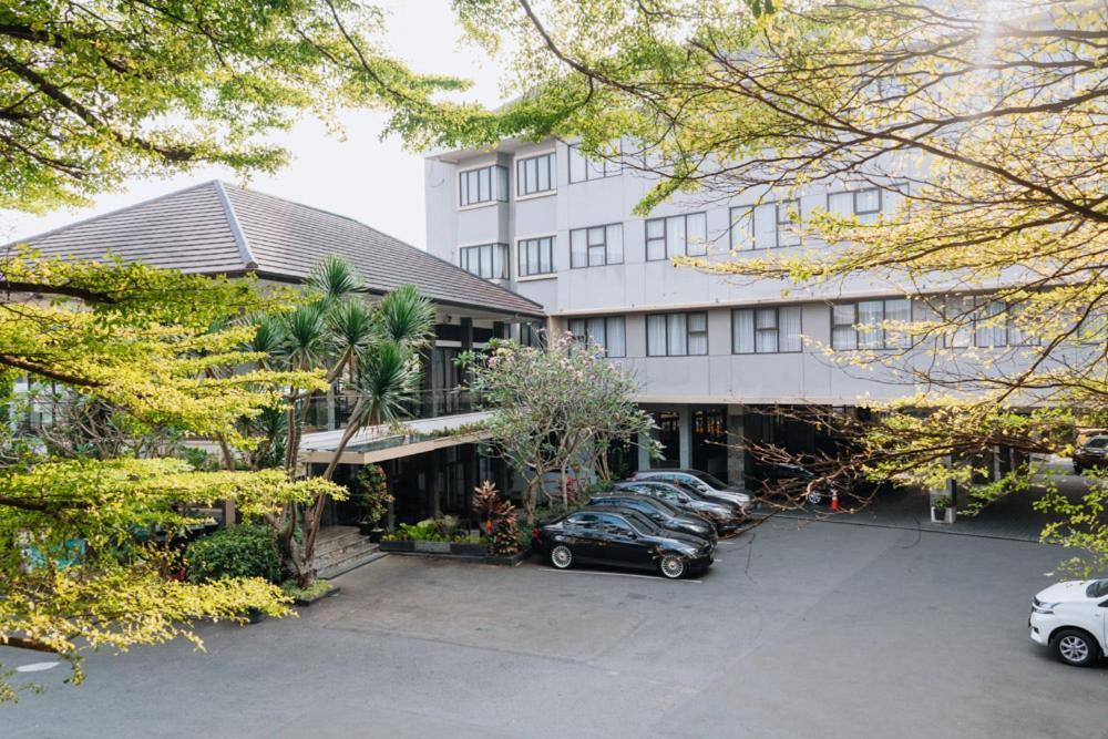 Anugrah Hotel Сукабуми Екстериор снимка